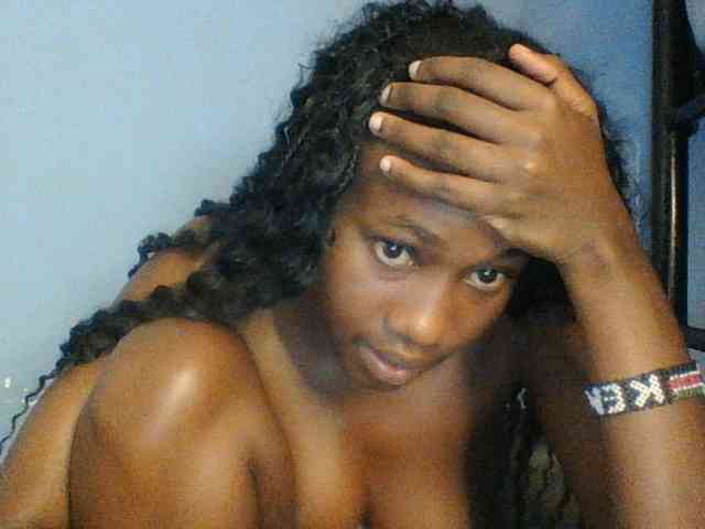 Cute-dall webcam