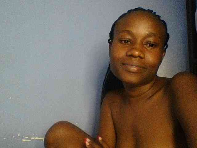 Cute-dall webcam