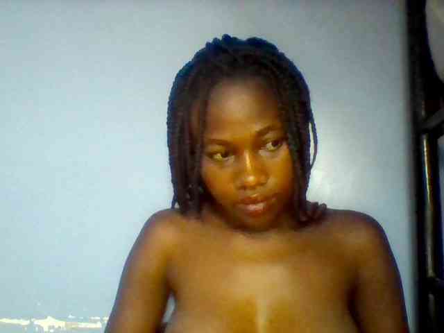 Cute-dall webcam