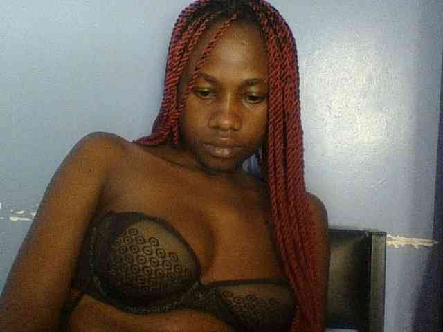 Cute-dall webcam