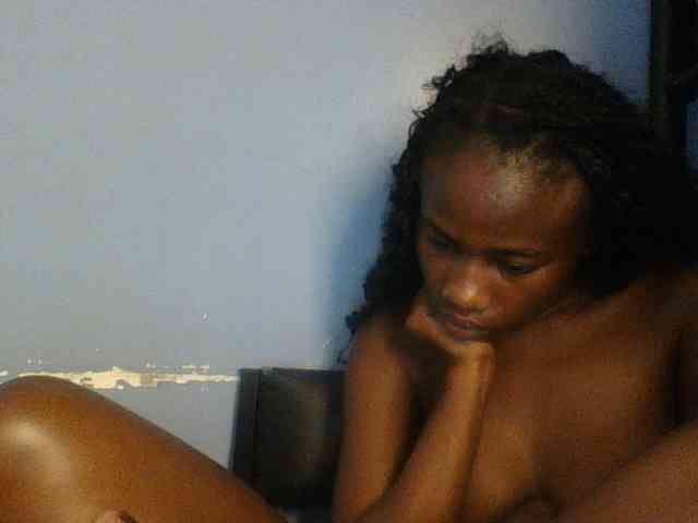 Cute-dall webcam