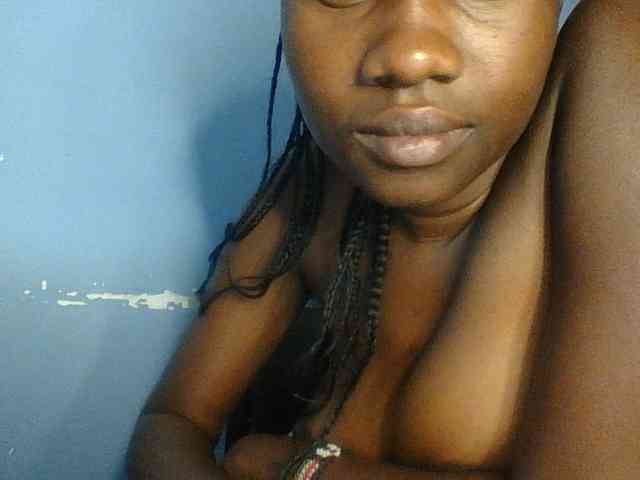Cute-dall webcam