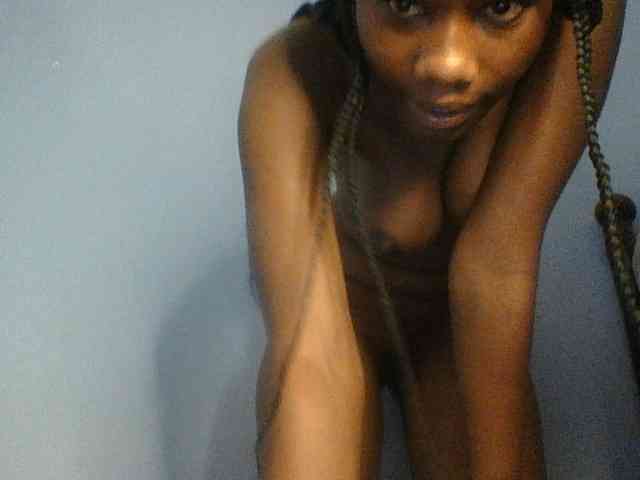Cute-dall webcam