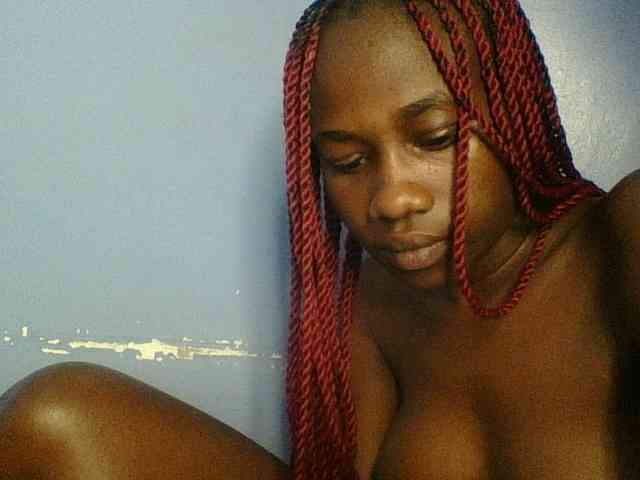 Cute-dall webcam