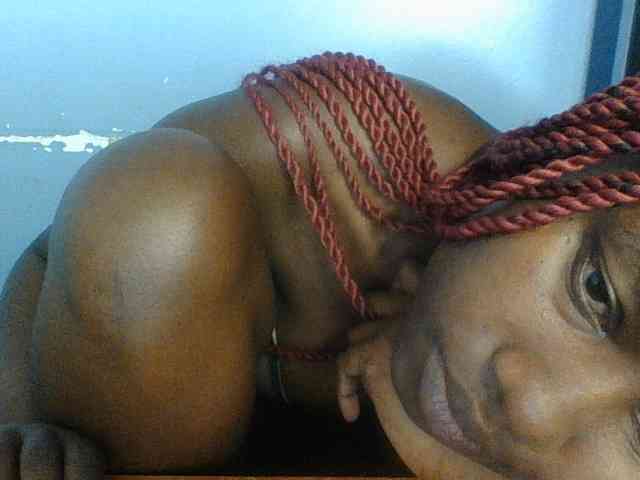 Cute-dall webcam