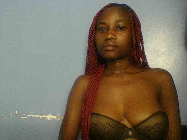Cute-dall webcam