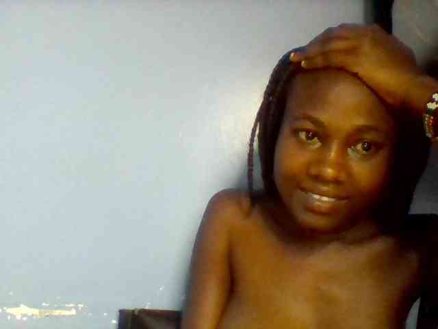 Cute-dall webcam