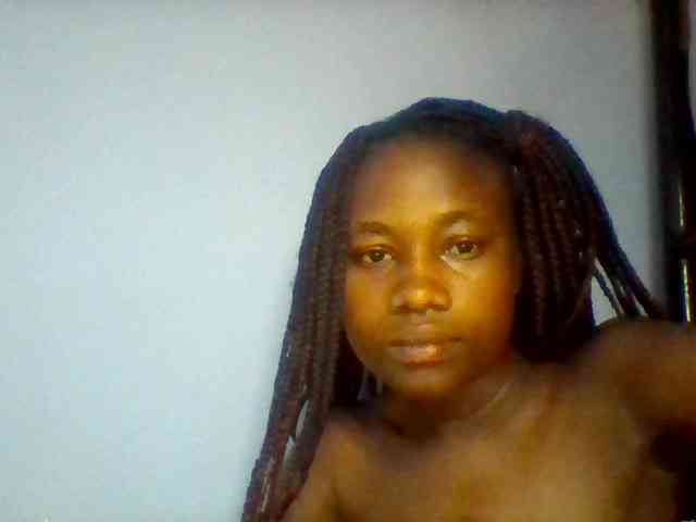 Cute-dall webcam