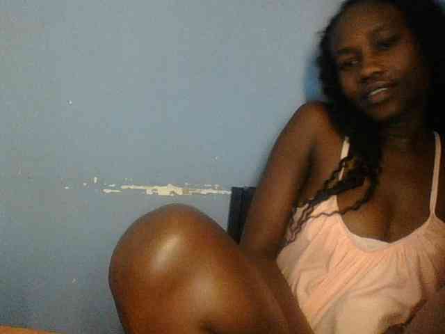 Cute-dall webcam