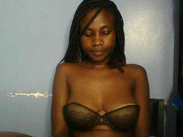 Cute-dall webcam