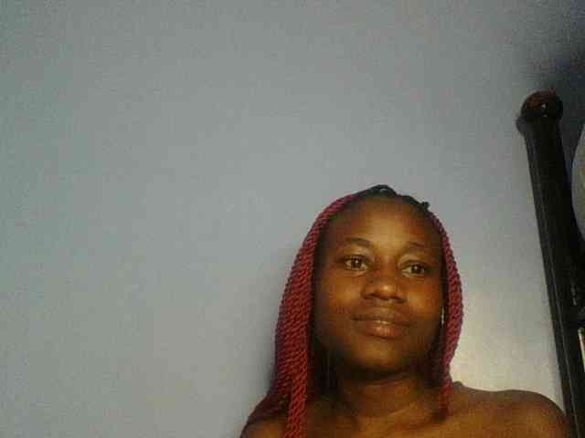 Cute-dall webcam