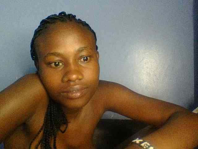 Cute-dall webcam