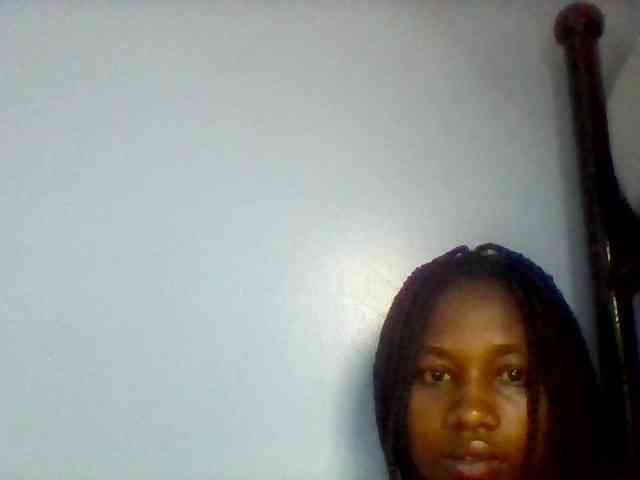 Cute-dall webcam
