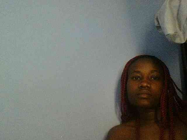 Cute-dall webcam