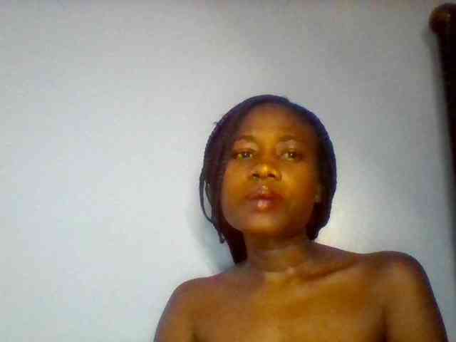 Cute-dall webcam