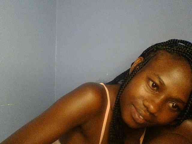 Cute-dall webcam