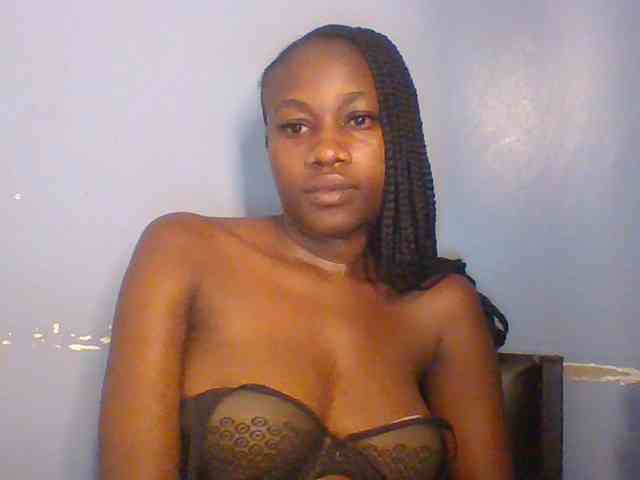 Cute-dall webcam