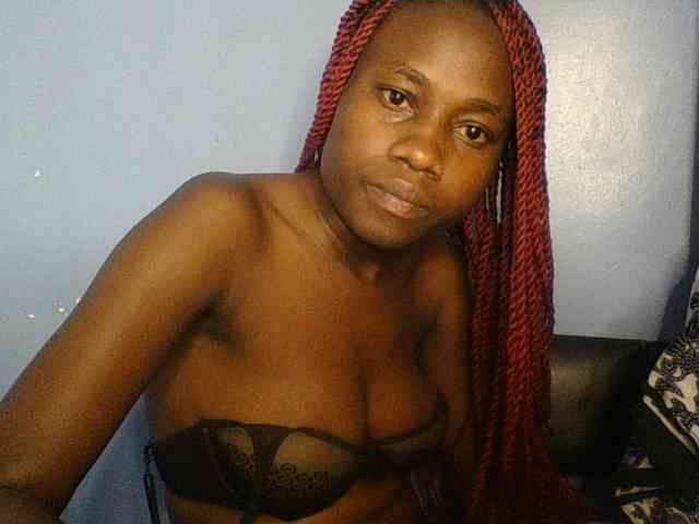 Cute-dall webcam