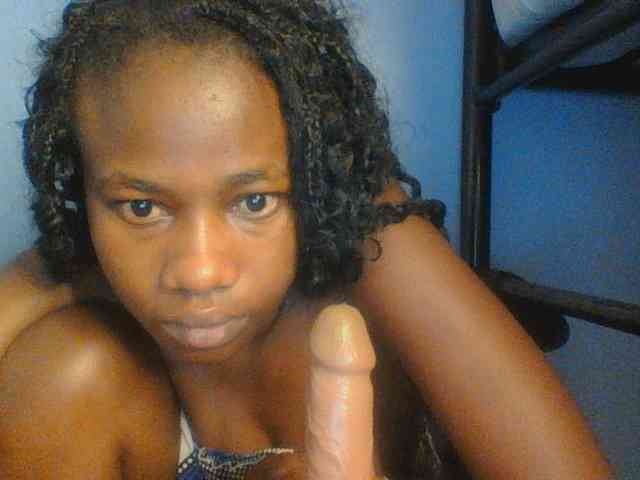 Cute-dall webcam