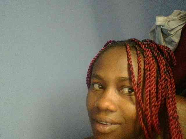 Cute-dall webcam