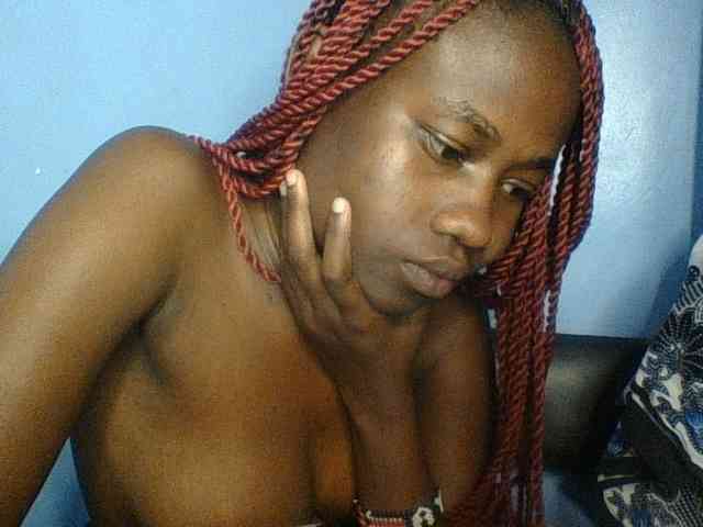 Cute-dall webcam
