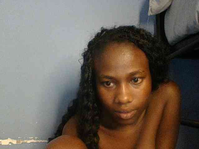Cute-dall webcam