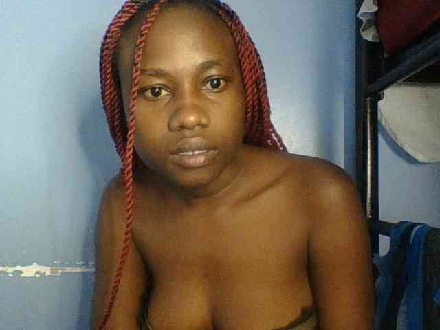 Cute-dall webcam
