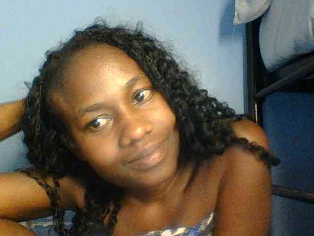 Cute-dall webcam
