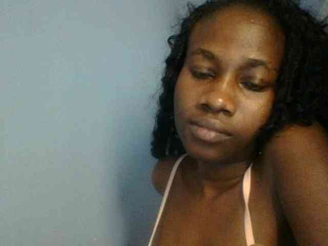 Cute-dall webcam