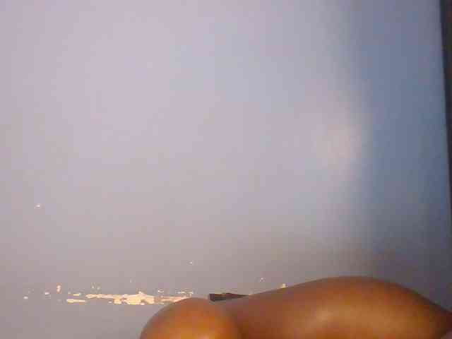 Cute-dall webcam