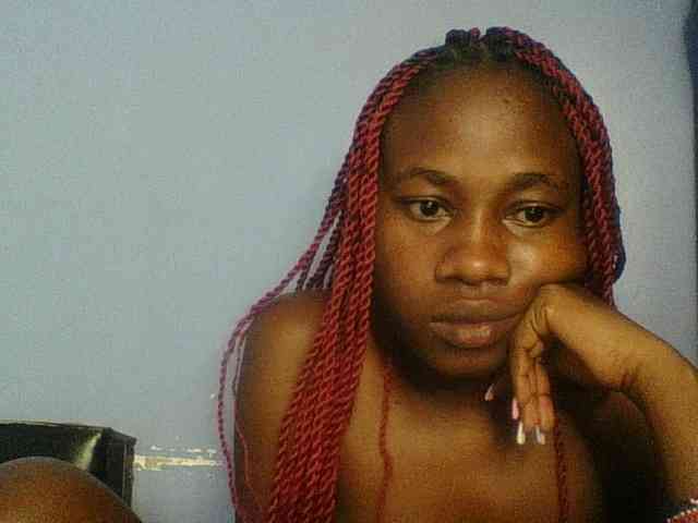 Cute-dall webcam