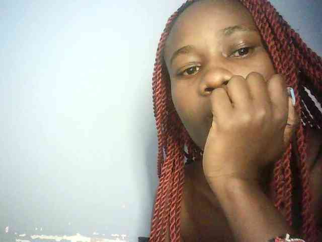 Cute-dall webcam