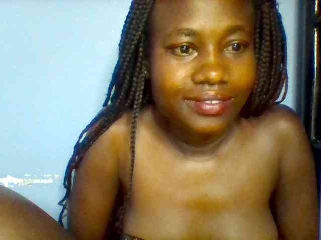Cute-dall webcam
