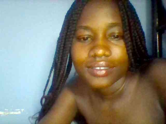 Cute-dall webcam