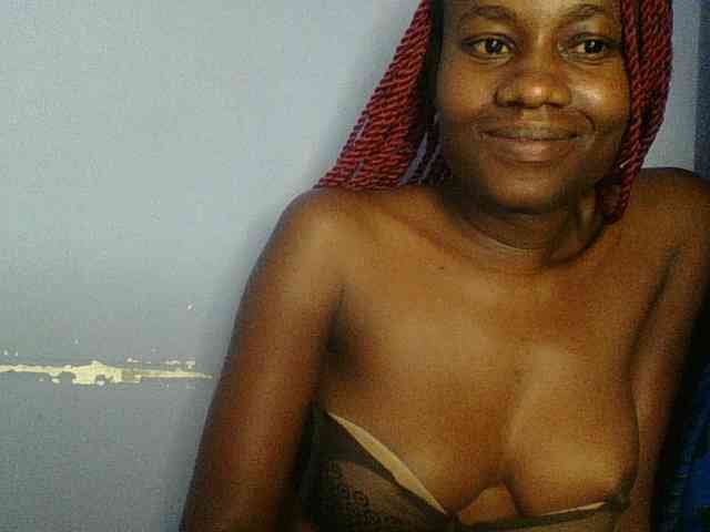Cute-dall webcam
