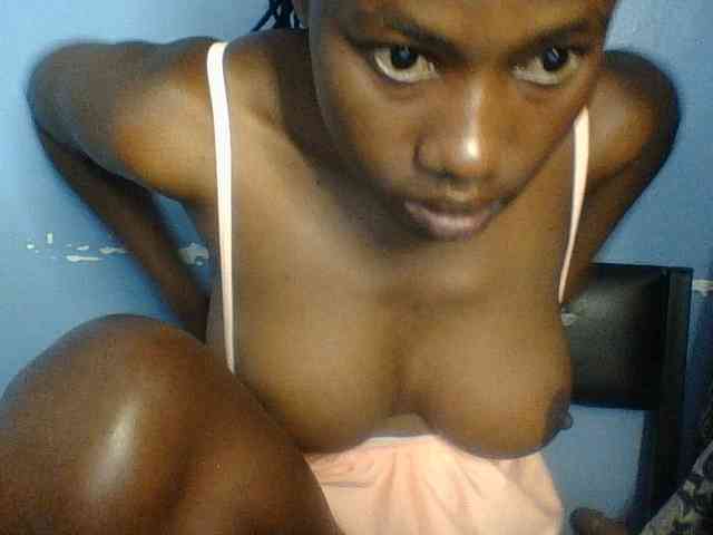 Cute-dall webcam