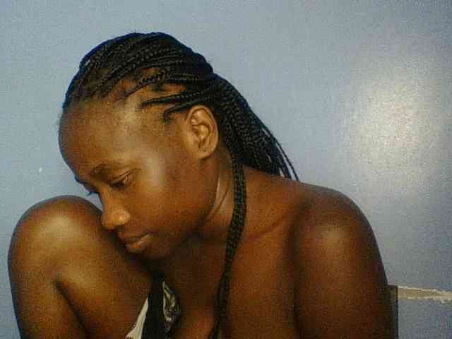 Cute-dall webcam