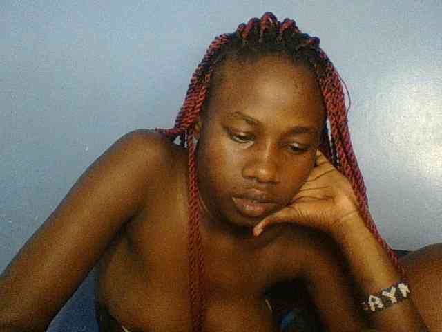 Cute-dall webcam