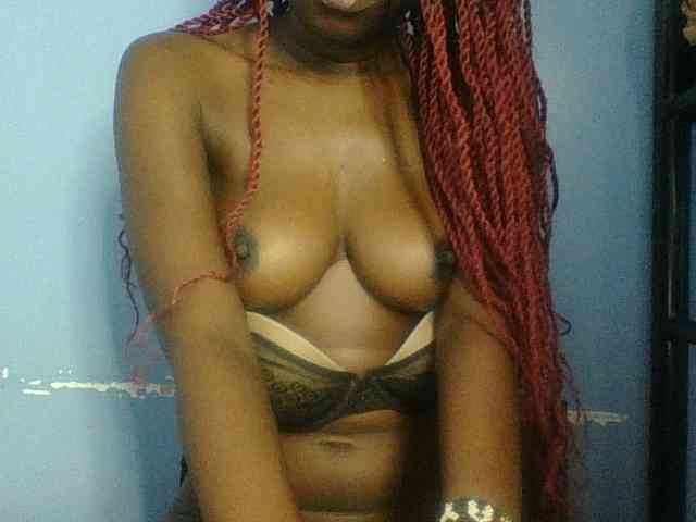 Cute-dall webcam