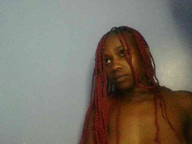 Cute-dall webcam