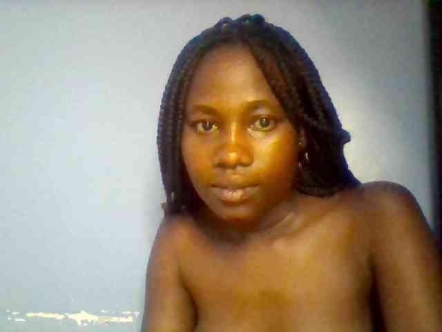 Cute-dall webcam