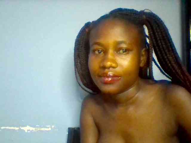Cute-dall webcam
