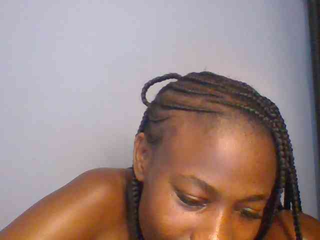 Cute-dall webcam