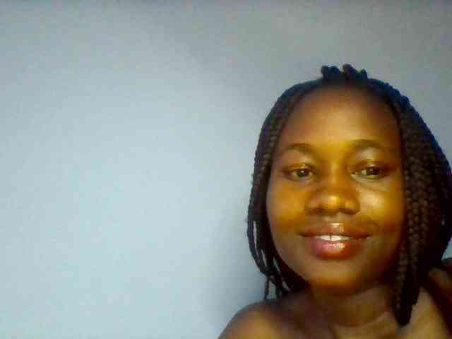 Cute-dall webcam