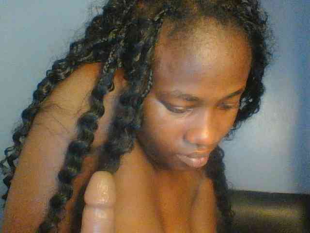 Cute-dall webcam