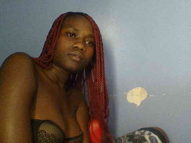 Cute-dall webcam
