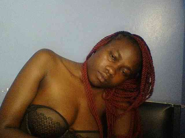 Cute-dall webcam