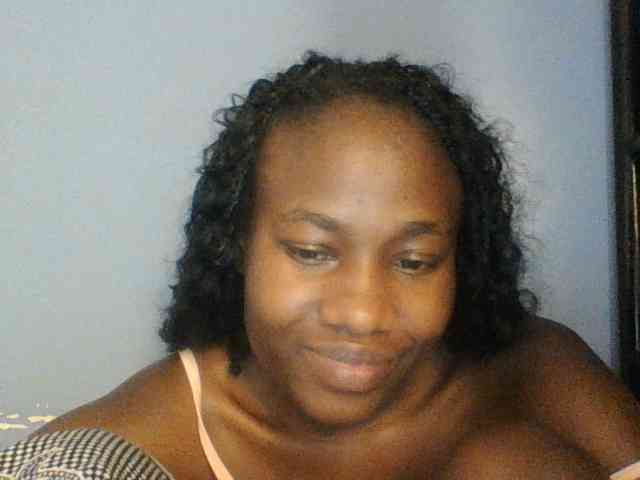 Cute-dall webcam