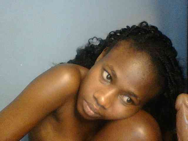 Cute-dall webcam