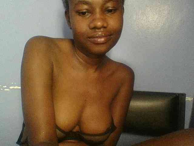 Cute-dall webcam